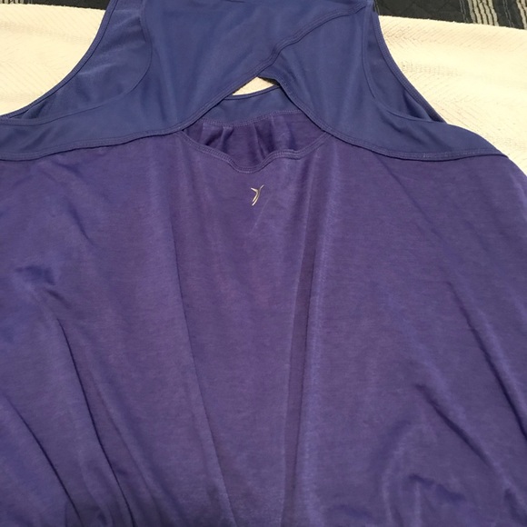 Lot of 3 exercise shirts - Picture 6 of 6